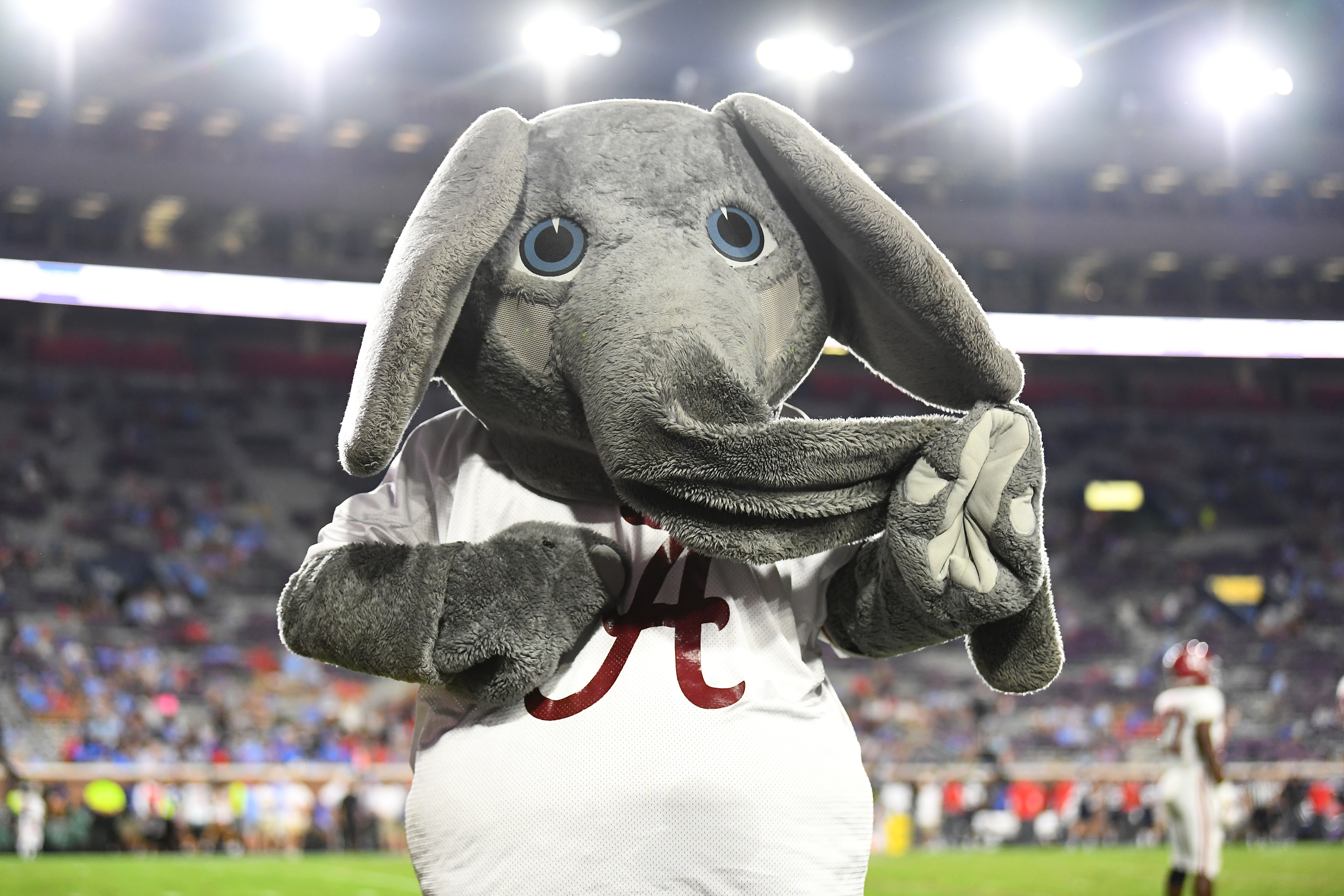 Oxford, MS - September 15, 2018 - VaughtÐHemingway Stadium: Big Al of the University of Alabama Crimson Tide during a regular season game. (Photo by Joe Faraoni / ESPN Images)